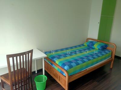 For Rent - Emerald Park