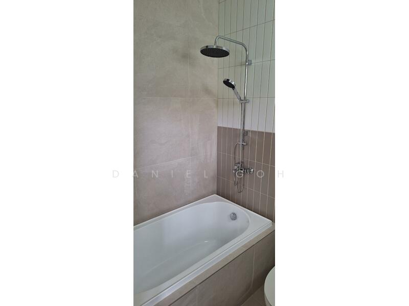 Guess Bedroom 5 with ensuite bathroom