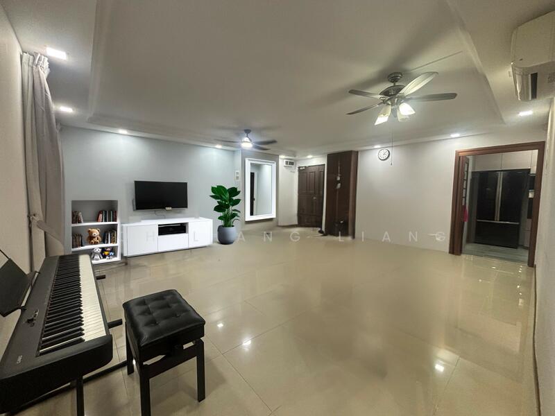 For Sale - 204C Compassvale Drive