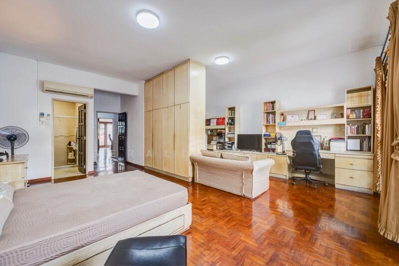 Super Ginormous Master Bedroom