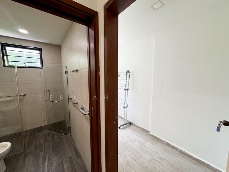 For Rent - 112B Sixth Avenue