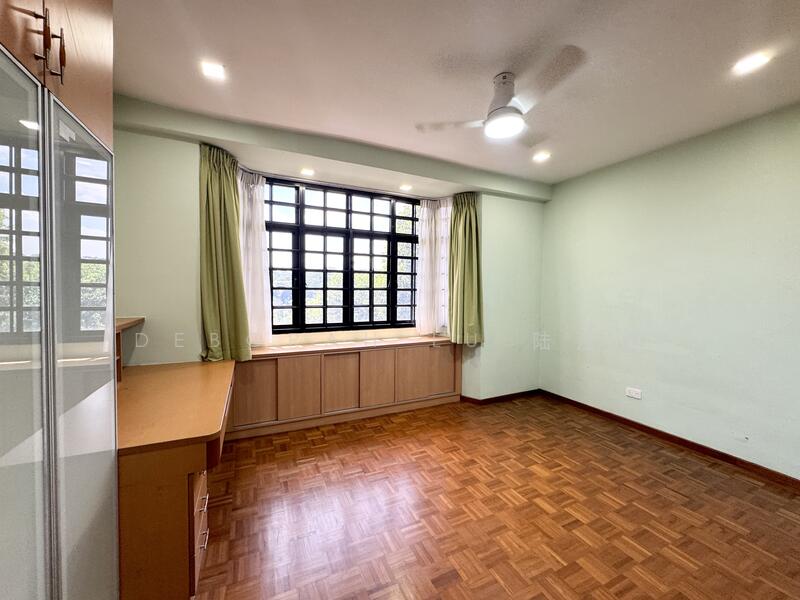 For Rent - 112B Sixth Avenue