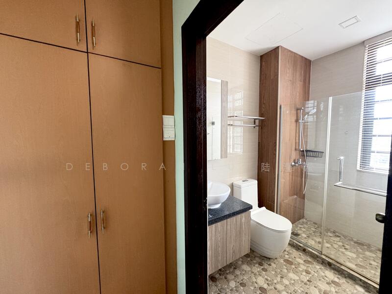 For Rent - 112B Sixth Avenue