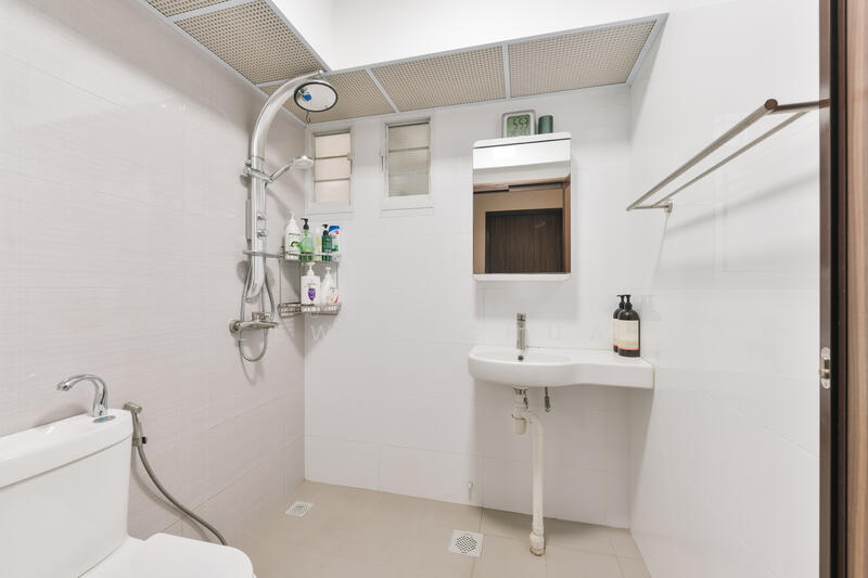 For Sale - 618B Tampines Street 61