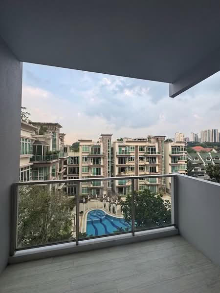 Mon Jervois, 45 Jervois Road, 2 Bedrooms, 1,001 sqft, Condominium For Sale, by James Ow, 60202884 - Balcony - PropertyGuru.com.sg