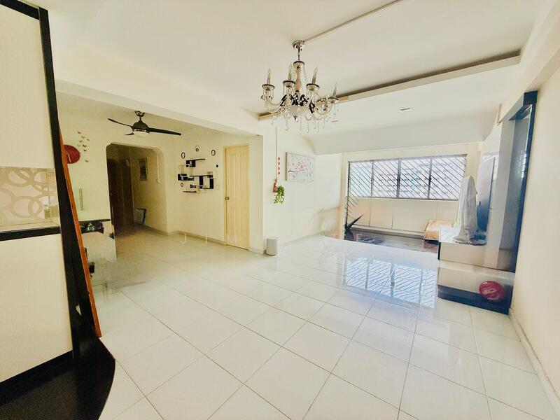 231 Pasir Ris Drive 4 HDB Flat For Sale at S$ 780,000 | PropertyGuru Singapore