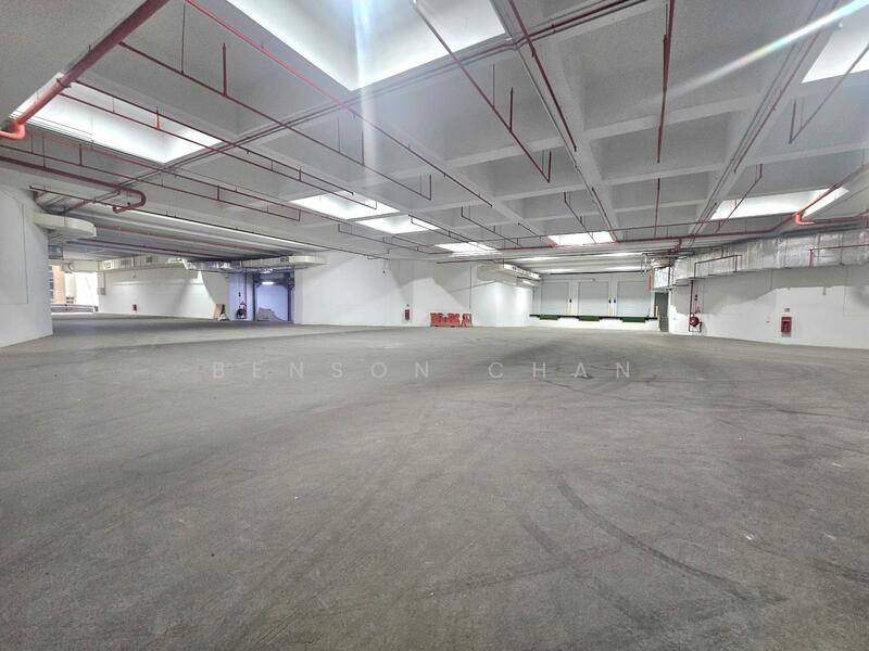 Harbour Link Innohub, 61 Alexandra Terrace, 15,000 sqft, Warehouse For Rent, by Benson Chan, 60203192 - Car Park - CommercialGuru.com.sg