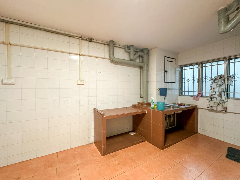 For Rent - 142 Serangoon North Avenue 1