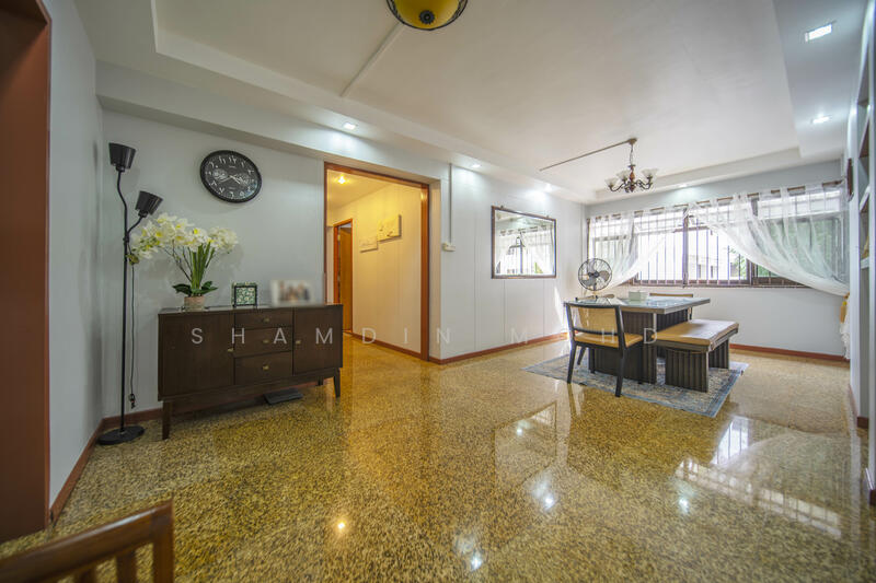 893C Woodlands Drive 50 HDB Flat For Sale at S$ 870,000 | PropertyGuru Singapore - Living Room