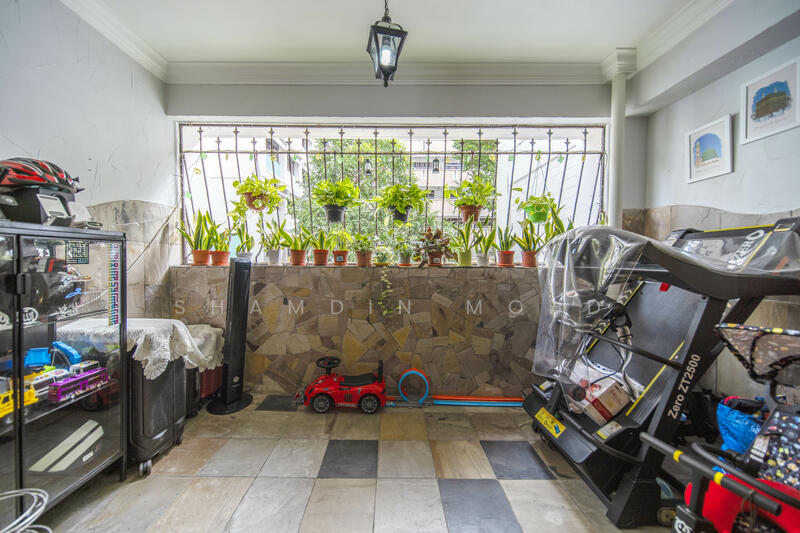 893C Woodlands Drive 50 HDB Flat For Sale at S$ 870,000 | PropertyGuru Singapore - Balcony