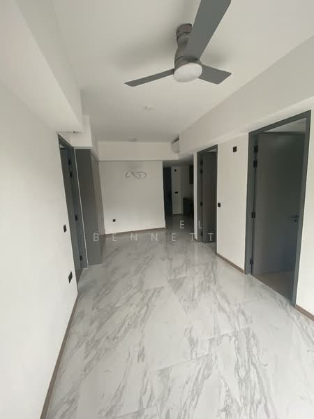 The Landmark, 173 Chin Swee Road, 2 Bedrooms, 678 sqft, Condominium For Rent, by Daniel Bennett, 60203403 - Hallway - PropertyGuru.com.sg