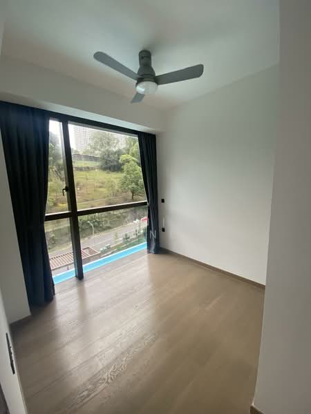 The Landmark, 173 Chin Swee Road, 2 Bedrooms, 678 sqft, Condominium For Rent, by Daniel Bennett, 60203403 - Master Bedroom - PropertyGuru.com.sg