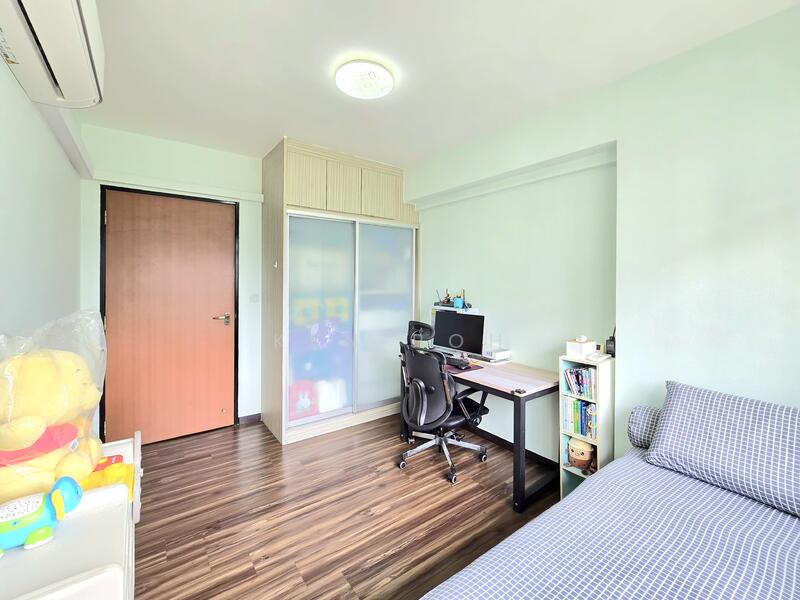 For Sale - 525C Costa Ris