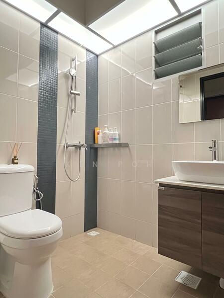 For Sale - 525C Costa Ris