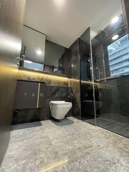 RV Altitude, 344 River Valley Road, 2 Bedrooms, 570 sqft, Condominium For Sale, by Tan Jun Jie, 60203629 - Bathroom - PropertyGuru.com.sg