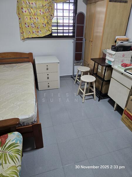 For Rent - 215 Ang Mo Kio Avenue 1