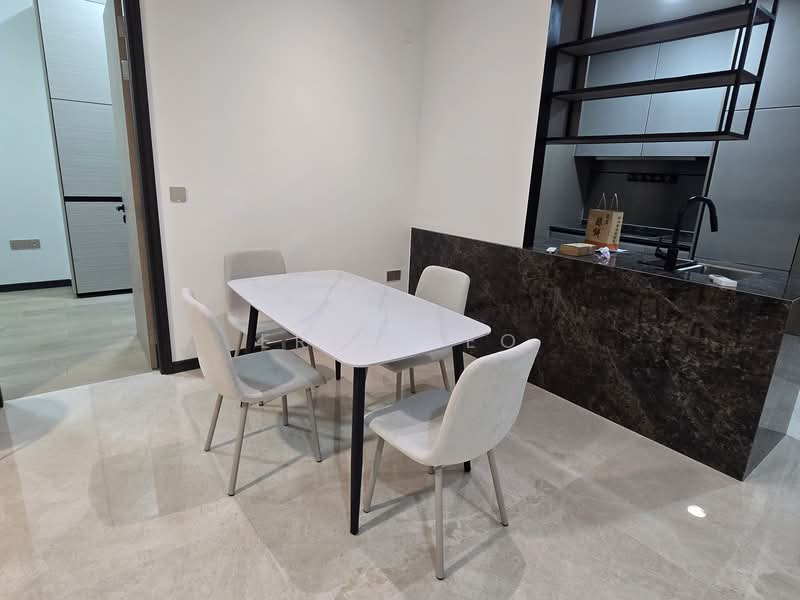 Perfect Ten, 323 Bukit Timah Road, 2 Bedrooms, 753 sqft, Condominium For Rent, by Eric Teo, 60203778 - PropertyGuru.com.sg