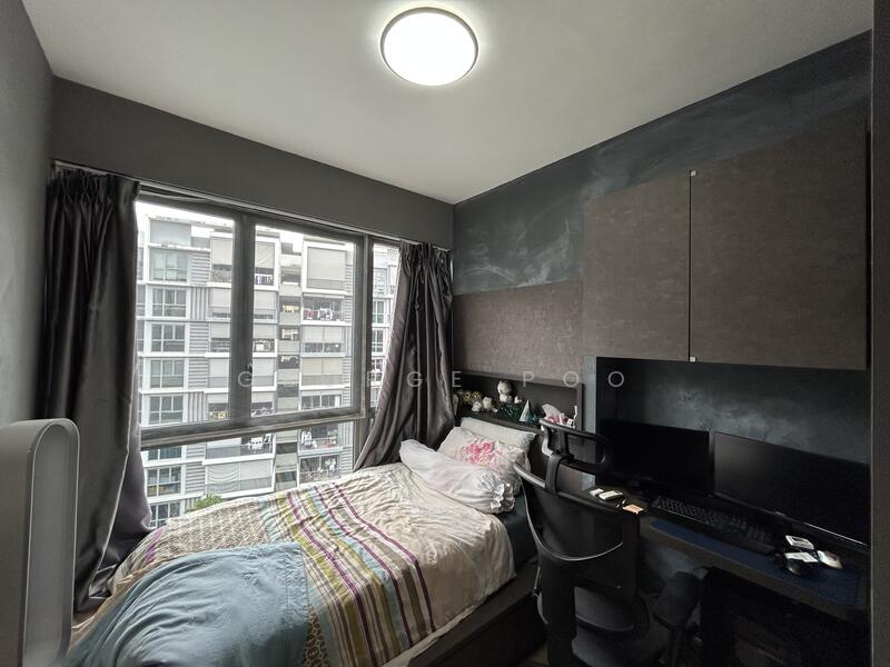 For Rent - The Visionaire