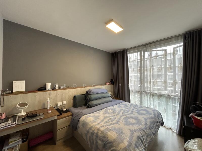 For Rent - The Visionaire