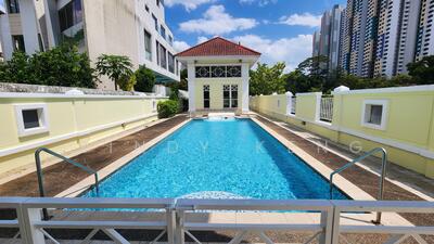 For Rent - Holland Grove Bungalow with pool