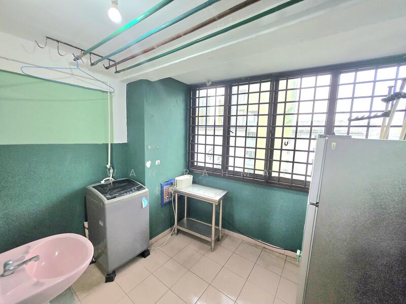 For Sale - 48 Lower Delta Road