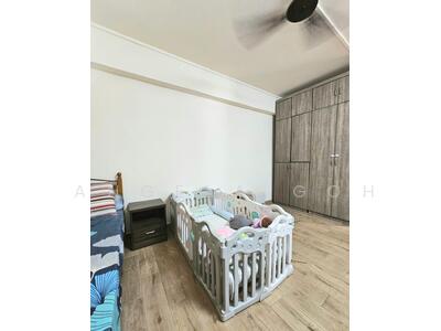 For Sale - 114 Simei Street 1