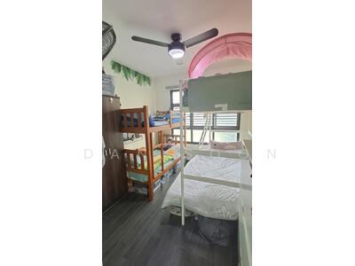 For Sale - 604A Tampines Avenue 9