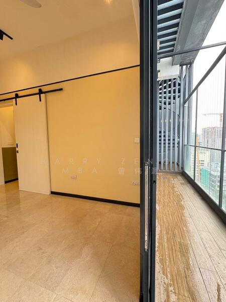 Master Room Balcony 主卧阳台