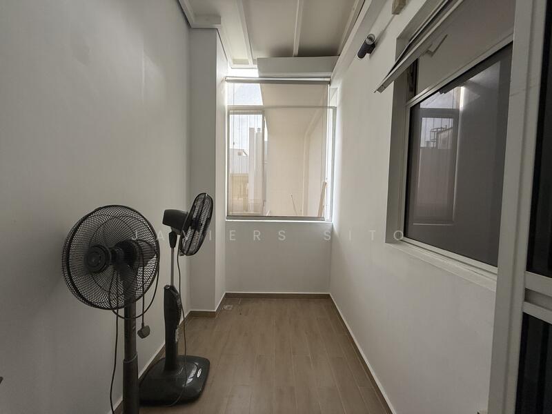 For Sale - Twin Fountains