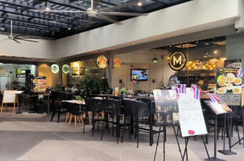 Restaurants at ground floor