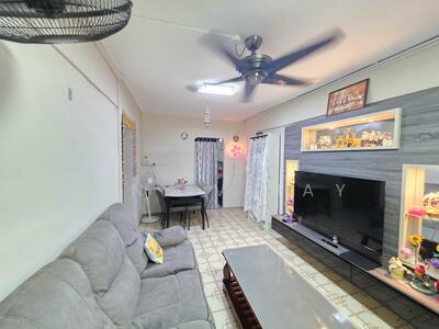 For Sale - 443 Ang Mo Kio Avenue 10