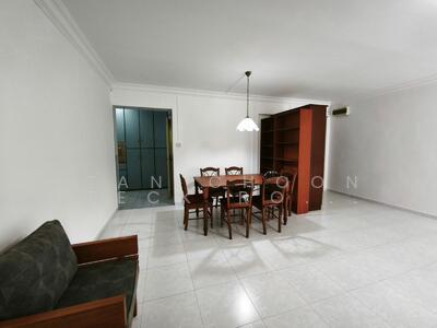 For Rent - 204C Compassvale Drive