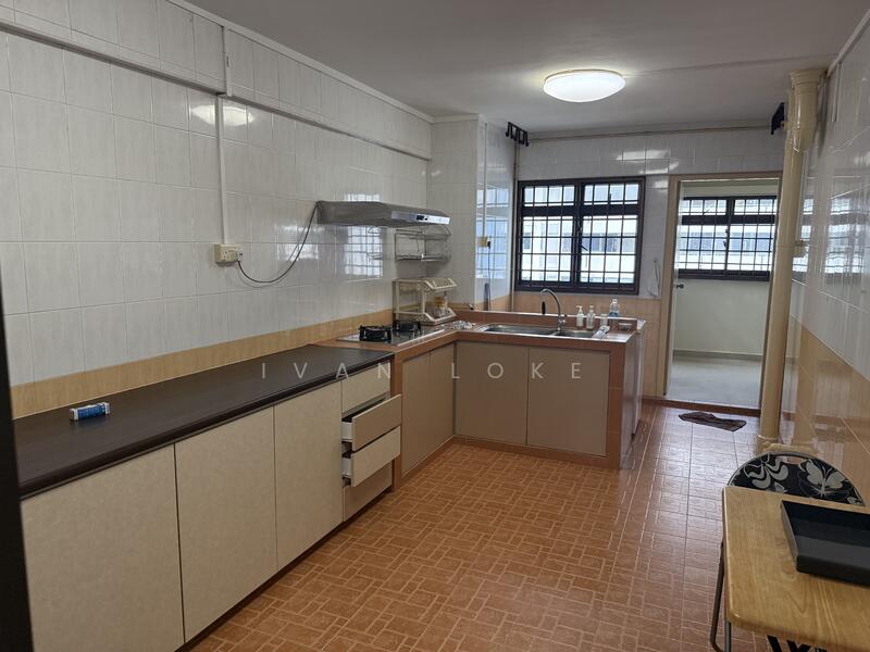 For Rent - 348 Ang Mo Kio Avenue 3