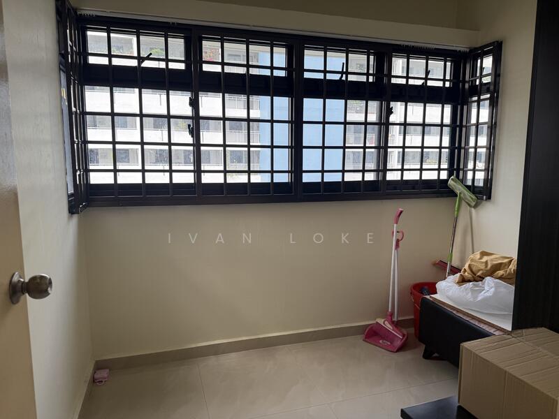 For Rent - 348 Ang Mo Kio Avenue 3