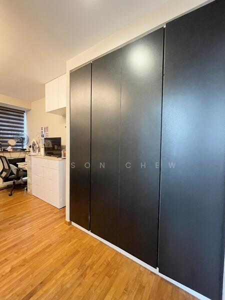 Master Bedroom Wardrobe & Dressing