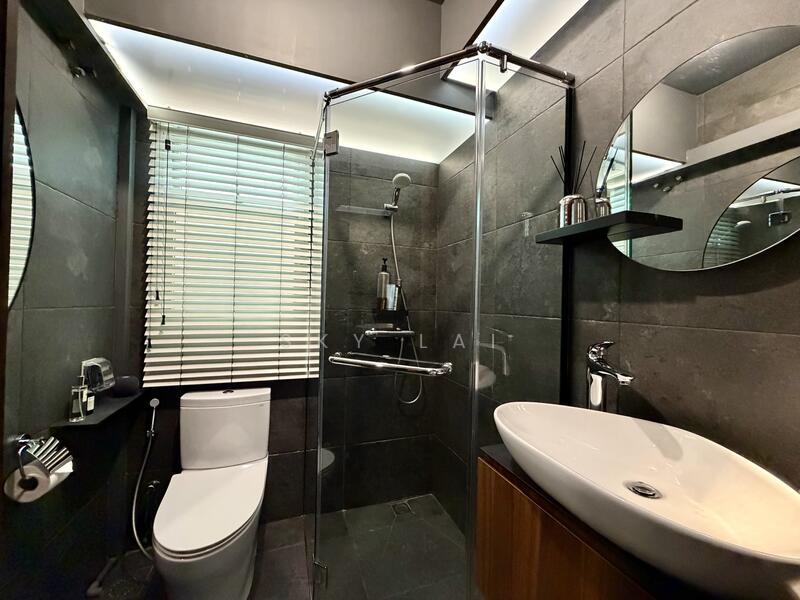 For Sale - 421A Northshore Drive