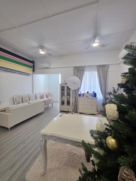 For Rent - Cheap apartment at Tanjong Katong Road