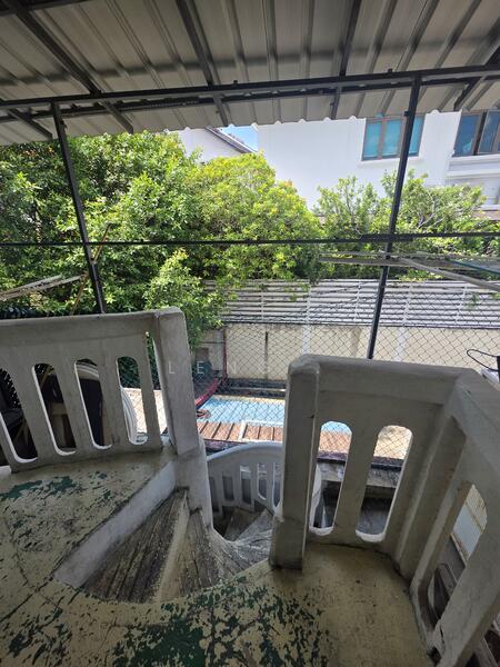For Rent - Cheap apartment at Tanjong Katong Road