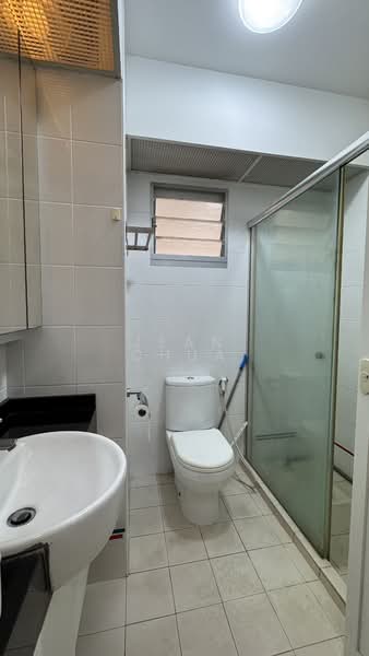 987A Buangkok Green HDB Flat For Sale at S$ 620,000 | PropertyGuru Singapore