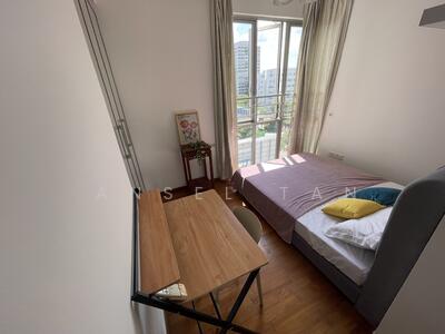 For Rent - Popular Location - common room - Be near AMK Hub and MRT!