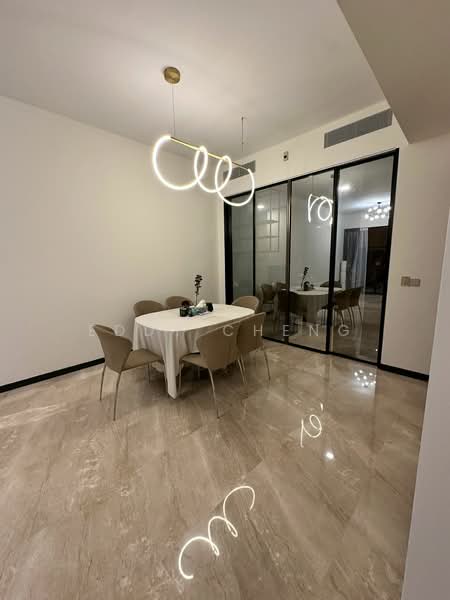 Perfect Ten, 323 Bukit Timah Road, 3 Bedrooms, 1,227 sqft, Condominium For Rent, by Eddy Cheng, 60204636 - Dining Room - PropertyGuru.com.sg