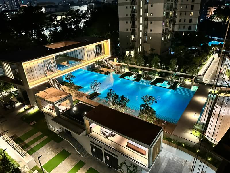 Perfect Ten, 323 Bukit Timah Road, 3 Bedrooms, 1,227 sqft, Condominium For Rent, by Eddy Cheng, 60204636 - Exterior - PropertyGuru.com.sg