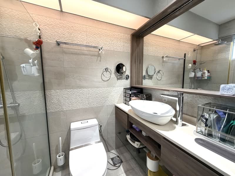 410C Fernvale Road HDB Flat For Sale at S$ 698,000 | PropertyGuru Singapore - Bathroom