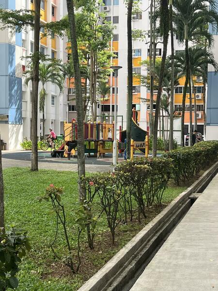 For Rent - 759 Yishun Street 72