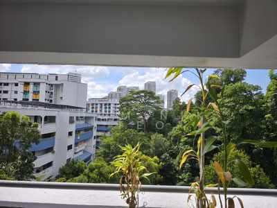 For Sale - 240 Bukit Batok East Avenue 5