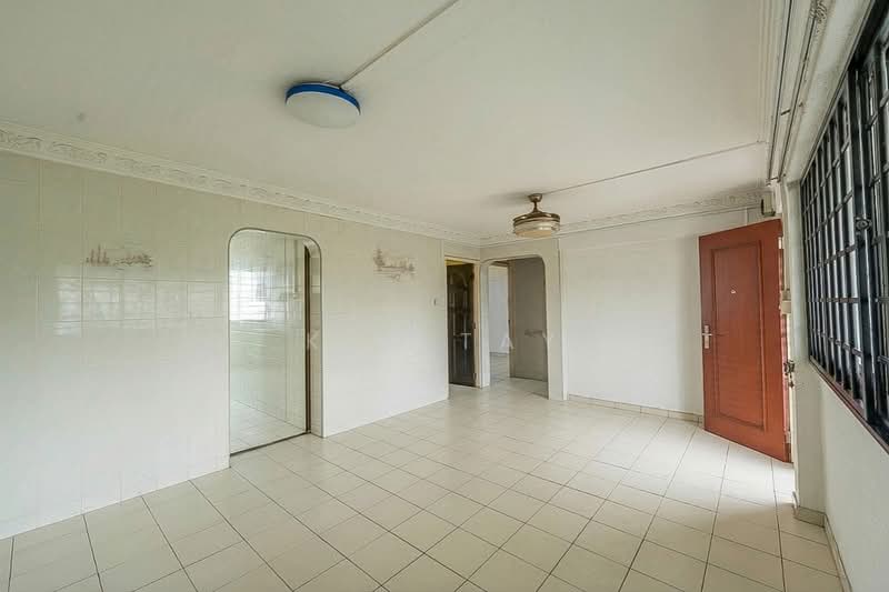 134 Simei Street 1, 134 Simei Street 1, 3 Bedrooms, 904 sqft, HDB Flat For Sale, by Ken Tay, 60204786 - Living Room - PropertyGuru.com.sg