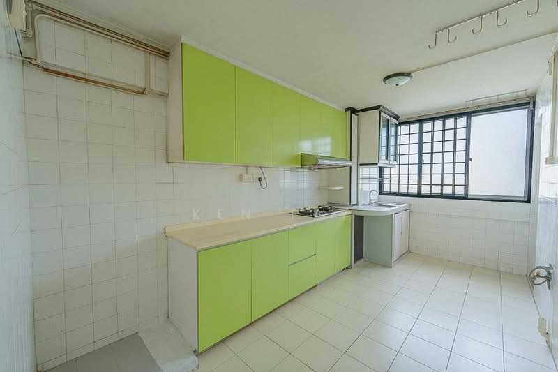 134 Simei Street 1, 134 Simei Street 1, 3 Bedrooms, 904 sqft, HDB Flat For Sale, by Ken Tay, 60204786 - Kitchen - PropertyGuru.com.sg