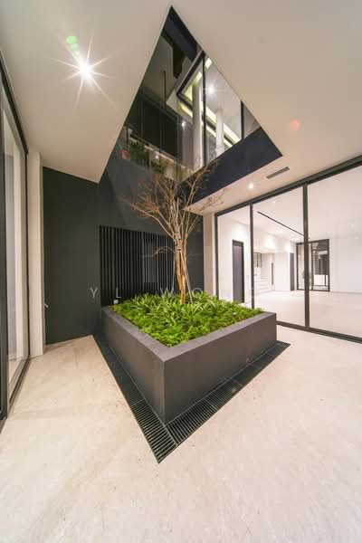 Holland Grove Area, Brand New Detached Detached House For Sale at S$ 18,800,000 | PropertyGuru Singapore - Interior
