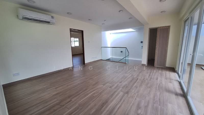 Serangoon Garden Estate, Corfe Place, 6 Bedrooms, 4,761 sqft, Terraced House For Rent, by Jiang Cihui, 60204835 - PropertyGuru.com.sg