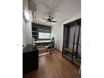 For Rent - 110D Punggol Field